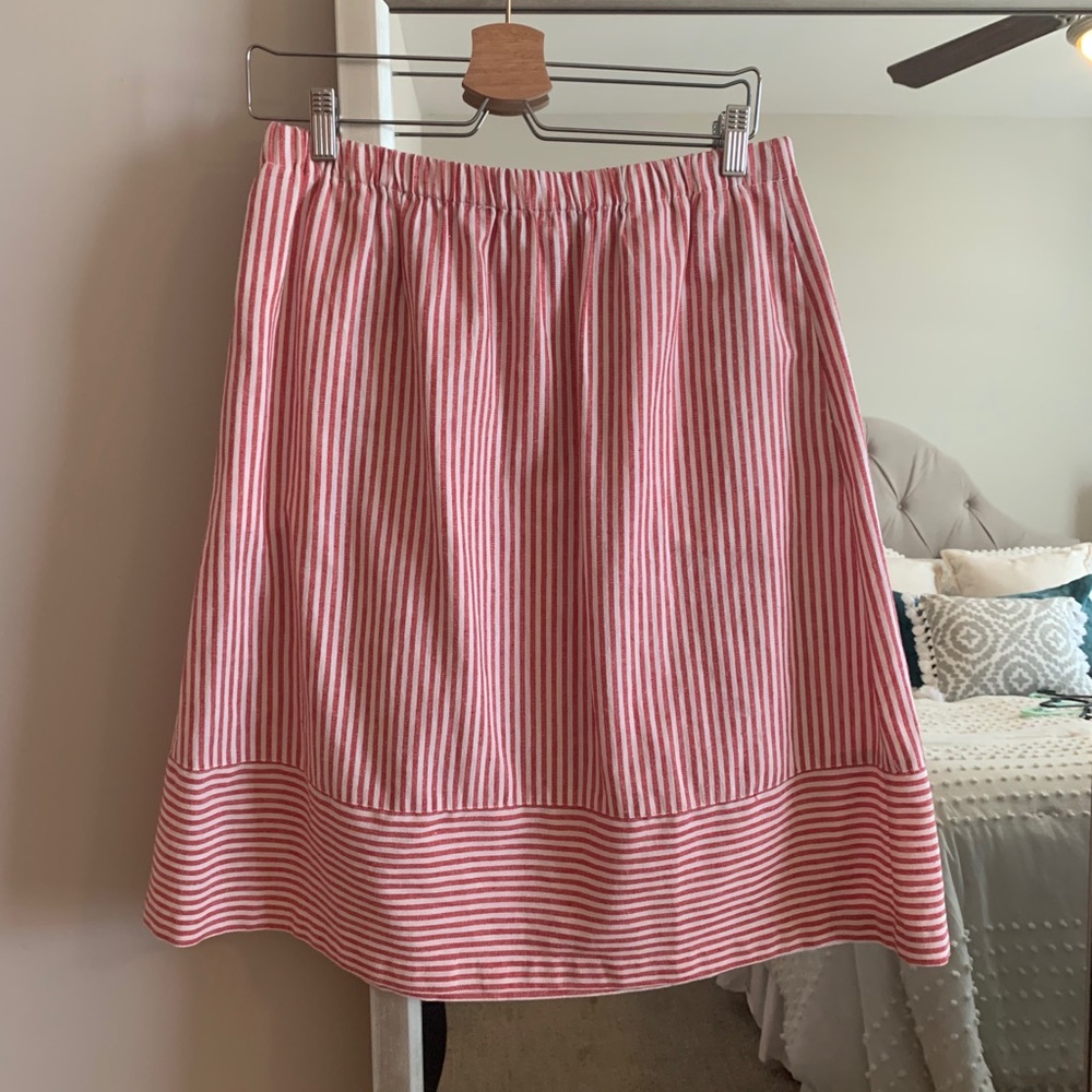 SOLD ✨ J Crew Seersucker Midi Skirt